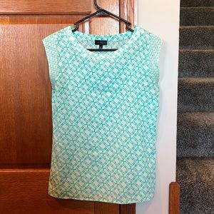 XS The Limited short sleeve shirt